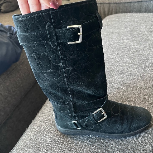 COACH THELMA BLACK SUEDE LOGO BOOT SIZE 6.5B - Picture 2 of 3